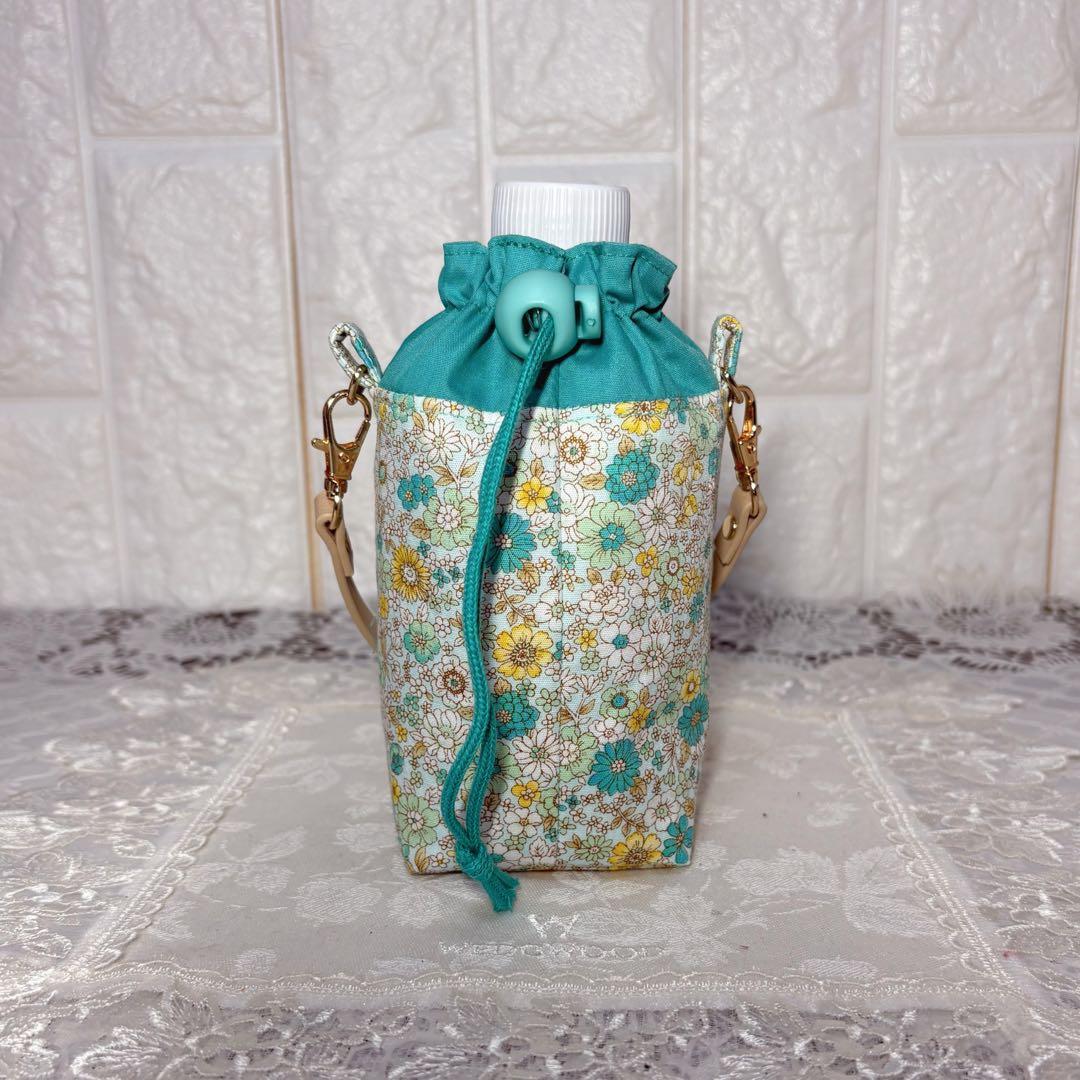 ペットボトルカバー　ミニ　花柄グリーン　ハンドメイド
