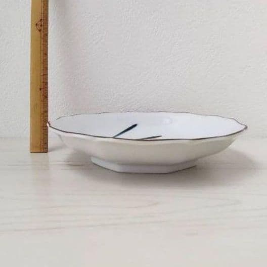 新品　九谷焼　13cm皿　猫　E