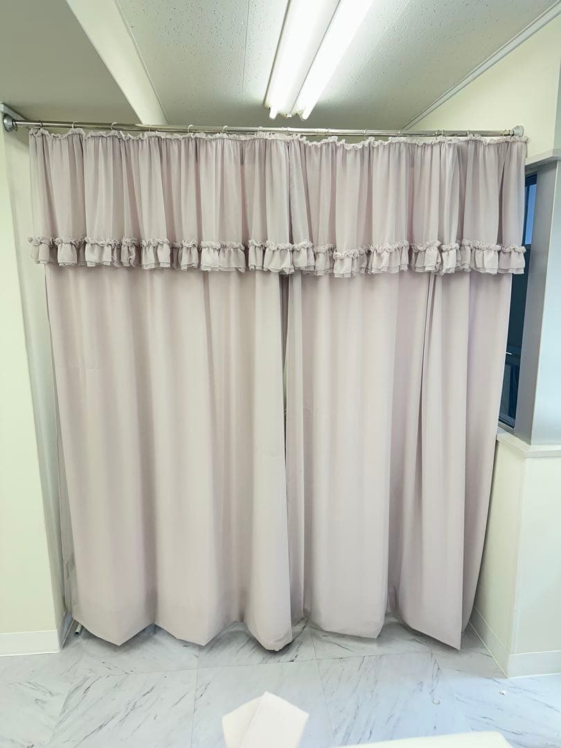 フランフラン　フリルバランス ダブルカーテン　ライトピンク　姫系　2枚セット