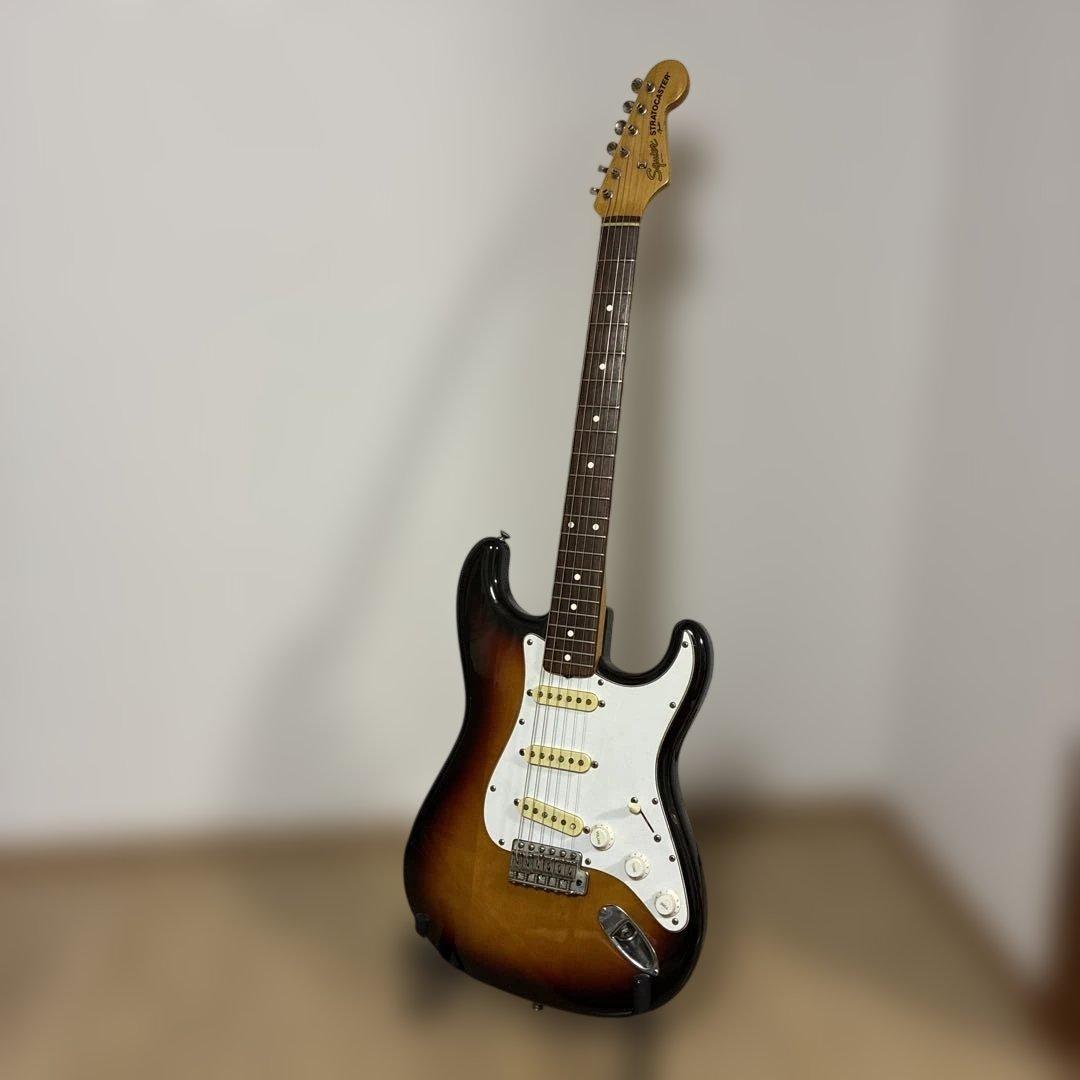 ト*ル様 Squier Stratocaster サンバースト　made in