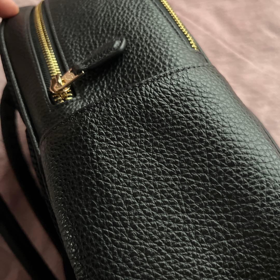 新品同様✨️COACH リュック 2層式 A4収納 ペプルドレザー 黒 袋付き