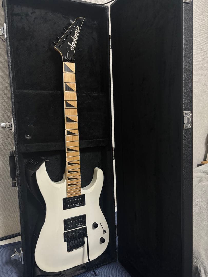 JACKSON / JS32 Dinky DKA-M (ケース付き)