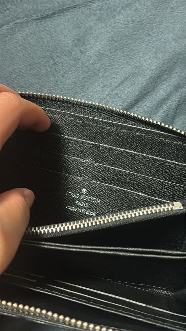 なLouis Vuitton ブラック 長財布　美品✨