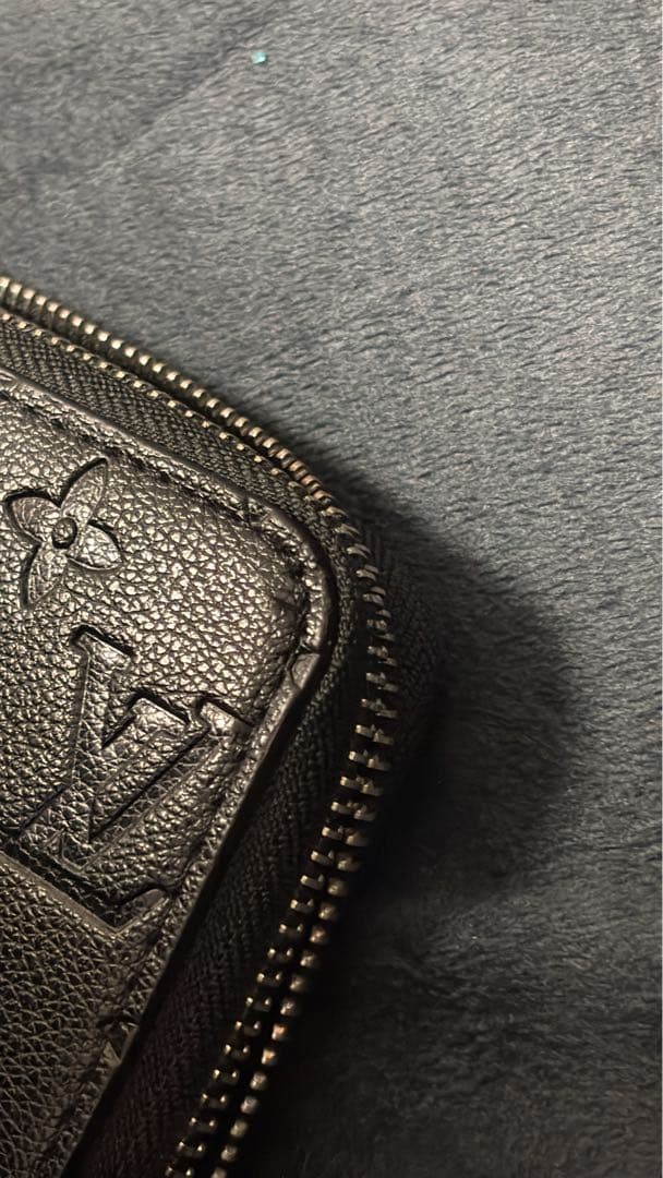 なLouis Vuitton ブラック 長財布　美品✨