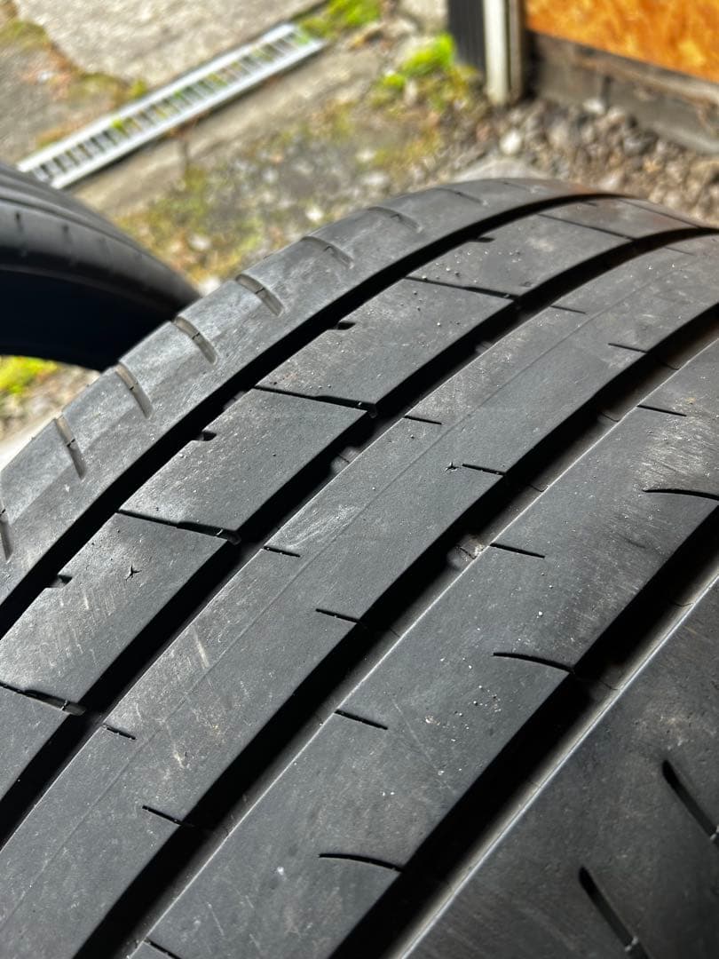 ブリヂストン ポテンザ 275/35R21 ランフラット ①