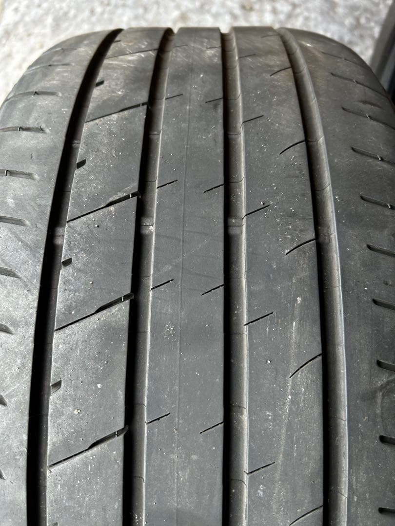 ブリヂストン ポテンザ 275/35R21 ランフラット ①