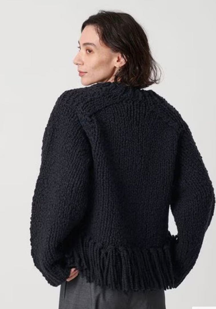 完売品beauty&youth 別注　IRONINGフリンジ ニットネイビー