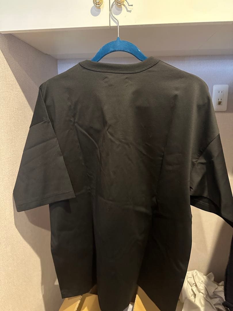 AUBERGE Tシャツ