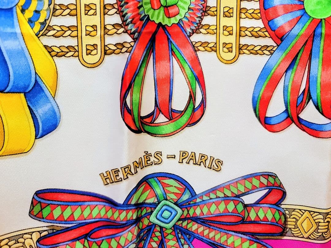 HERMES カレ90 馬のリボン 飾り シルク スカーフ 総柄