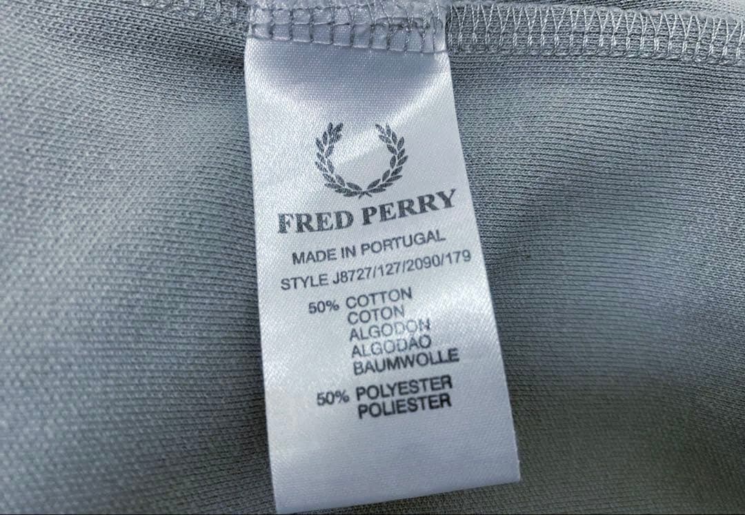 ほぼ未使用　フレッドペリー ジャージ　トラックジャケット　グレー