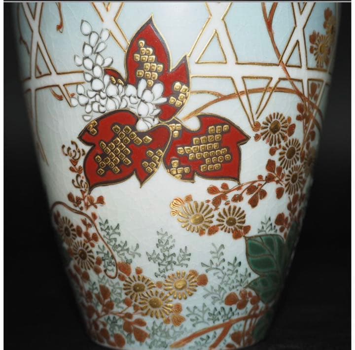 送料無料　明治～大正時代『九谷福栄』造 四季花図花瓶 共箱　高さ18ｃｍ