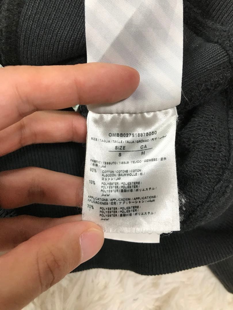 【値下げ対応可能‼️】Off-White × champion パーカー 黒