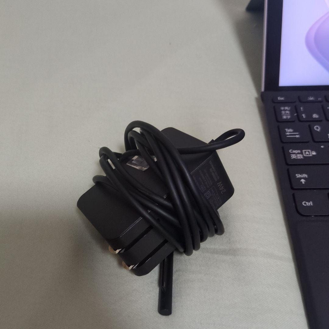 Surface go2 LTEモデル バッテリー良好