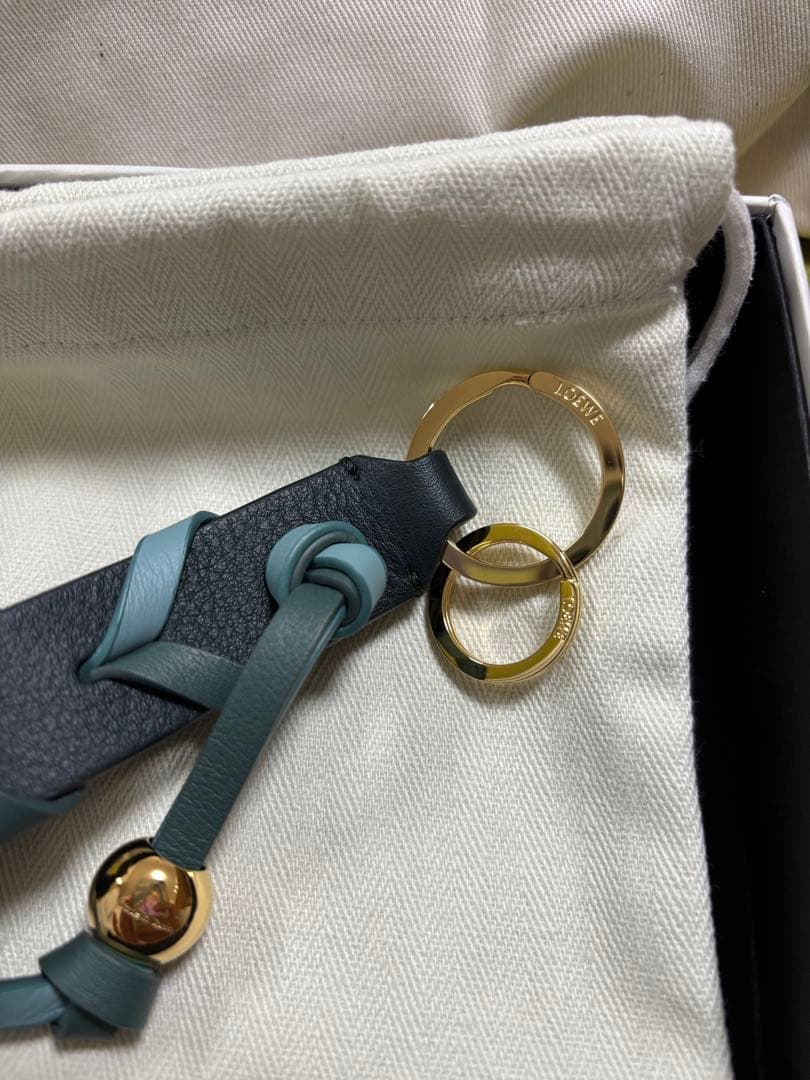 小物 LOEWE BRAIDED KEYRING