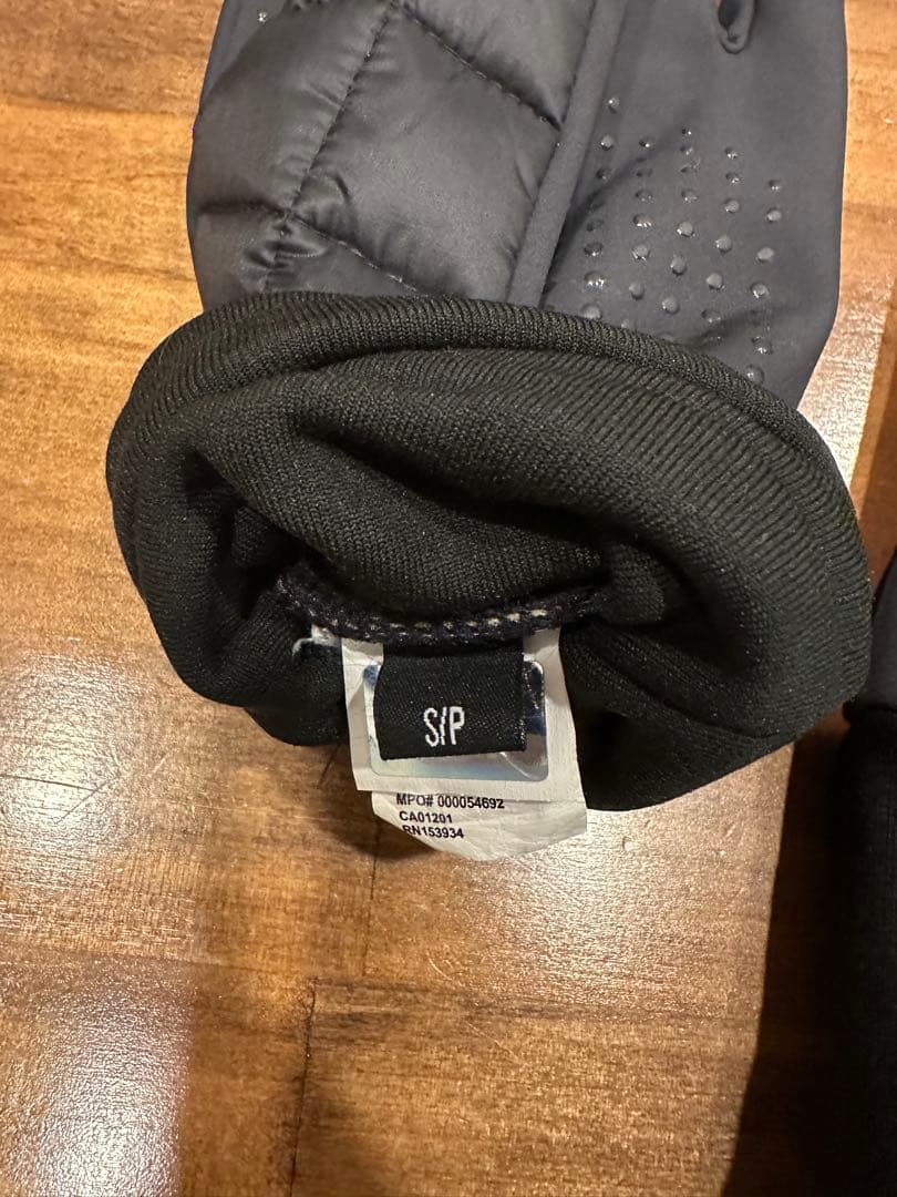 カナダグース　手袋　Sサイズ