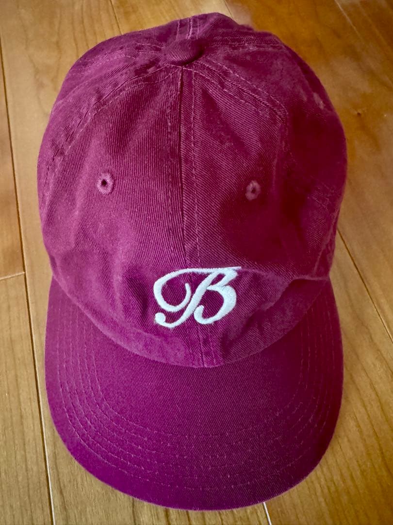 MADISONBLUE BORDEAUX Bキャップ