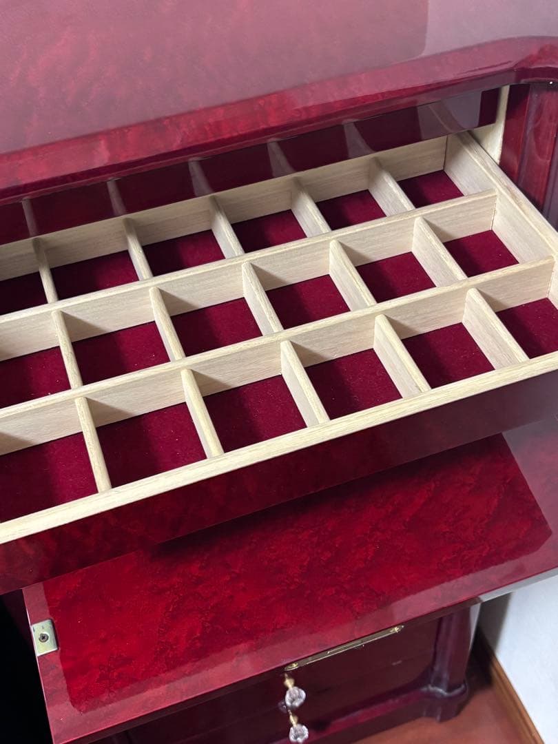 井上木工所　鍵付き　宝石箱