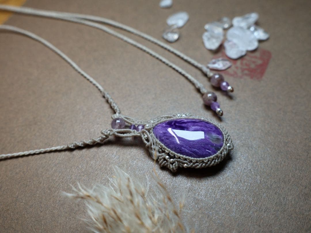 でんちゃん グリーンマイカ　チャロアイト　マクラメ　ネックレス