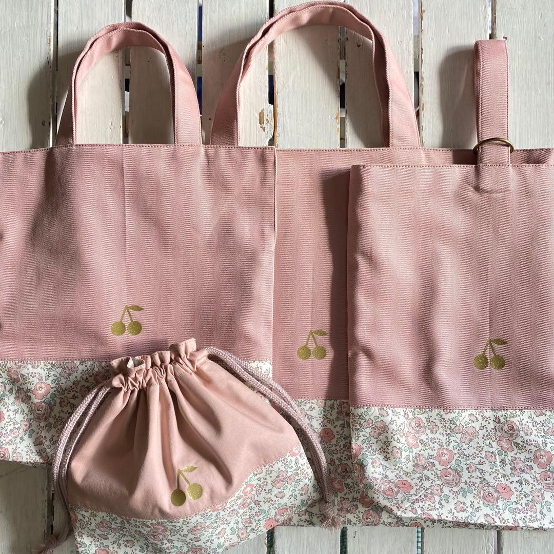 ひな様⭐︎リバティプリント使用×さくらんぼワッペンレッスンバッグ他オーダー