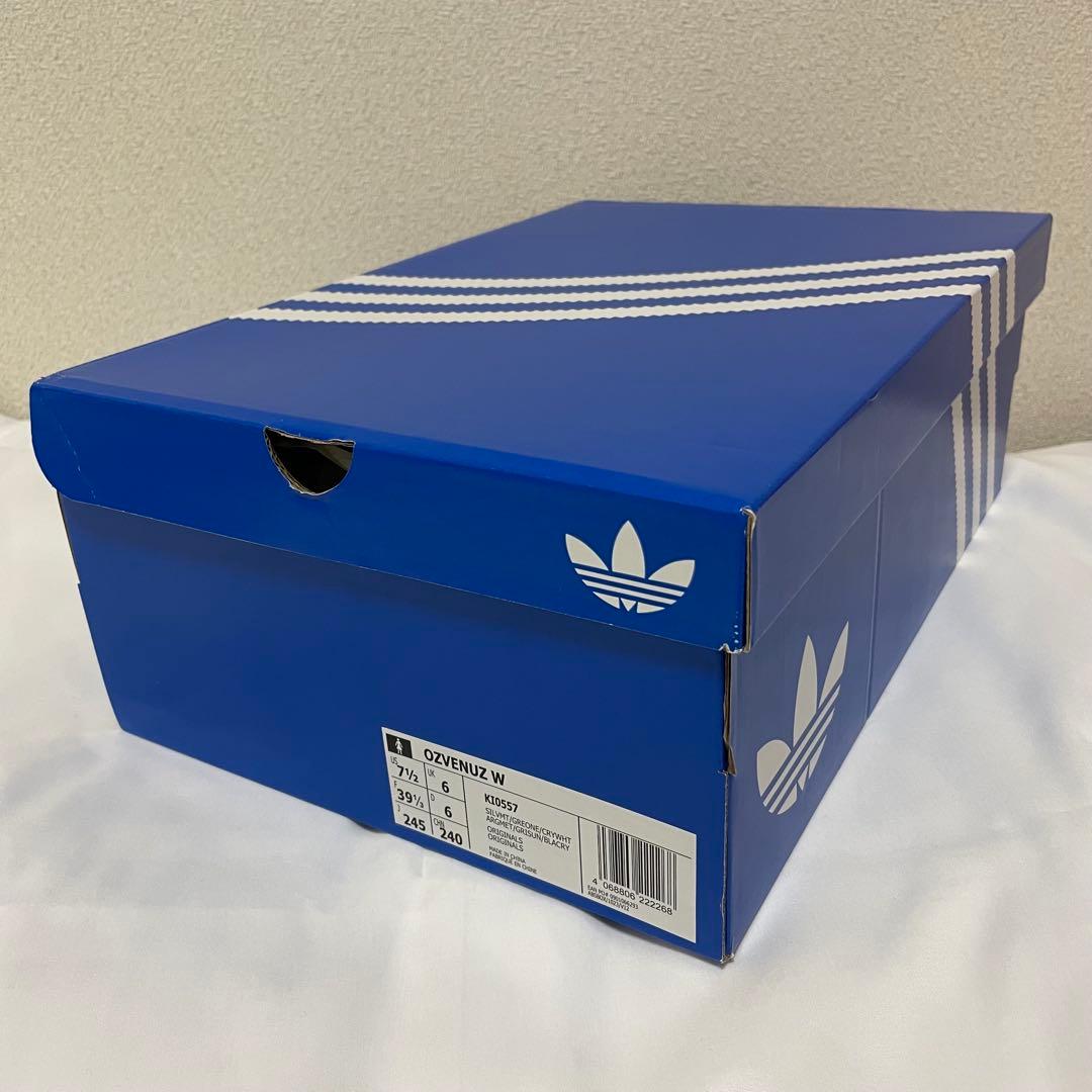 adidas オズヴィーナス OZVENUZ 24.5　シルバー