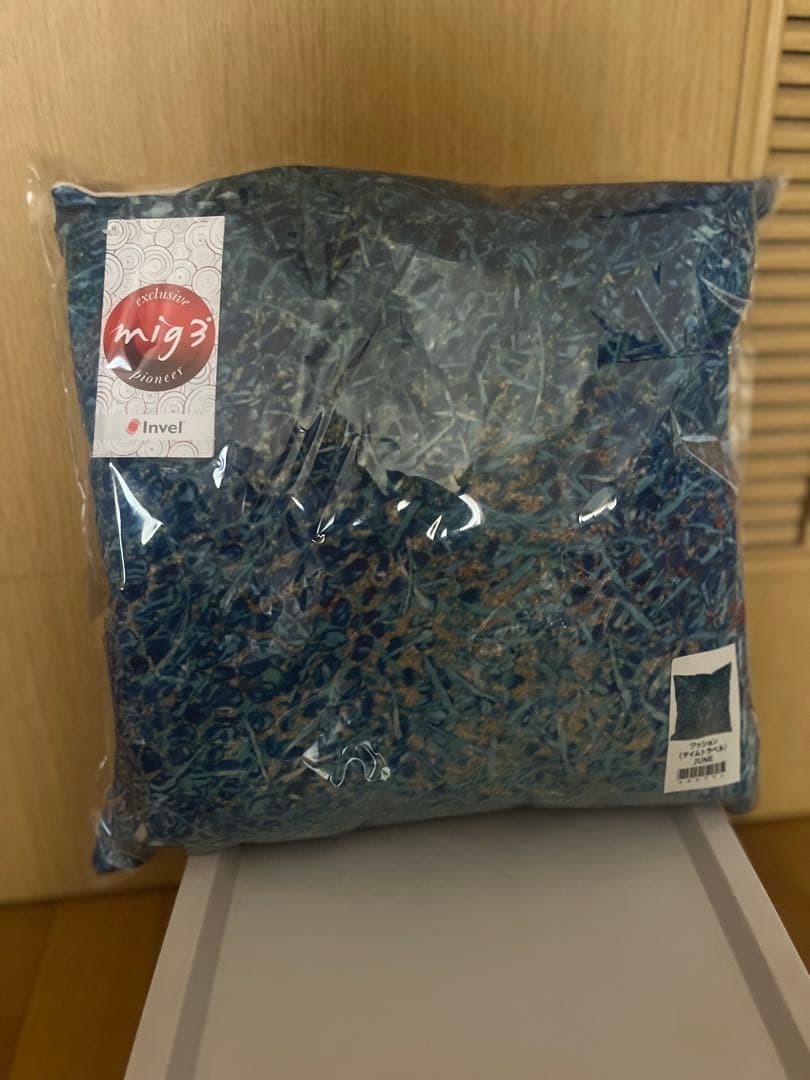 Invel mig3 クッション 青系