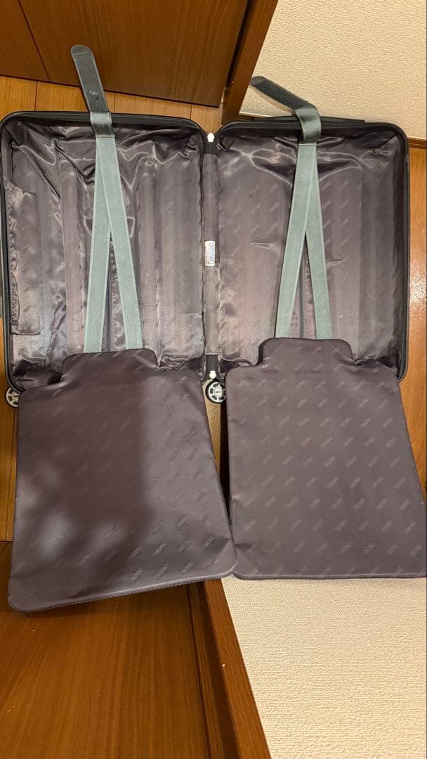 t*e様 K*P様 (中古)RIMOWA リモワ　廃盤　Salsa Deluxe