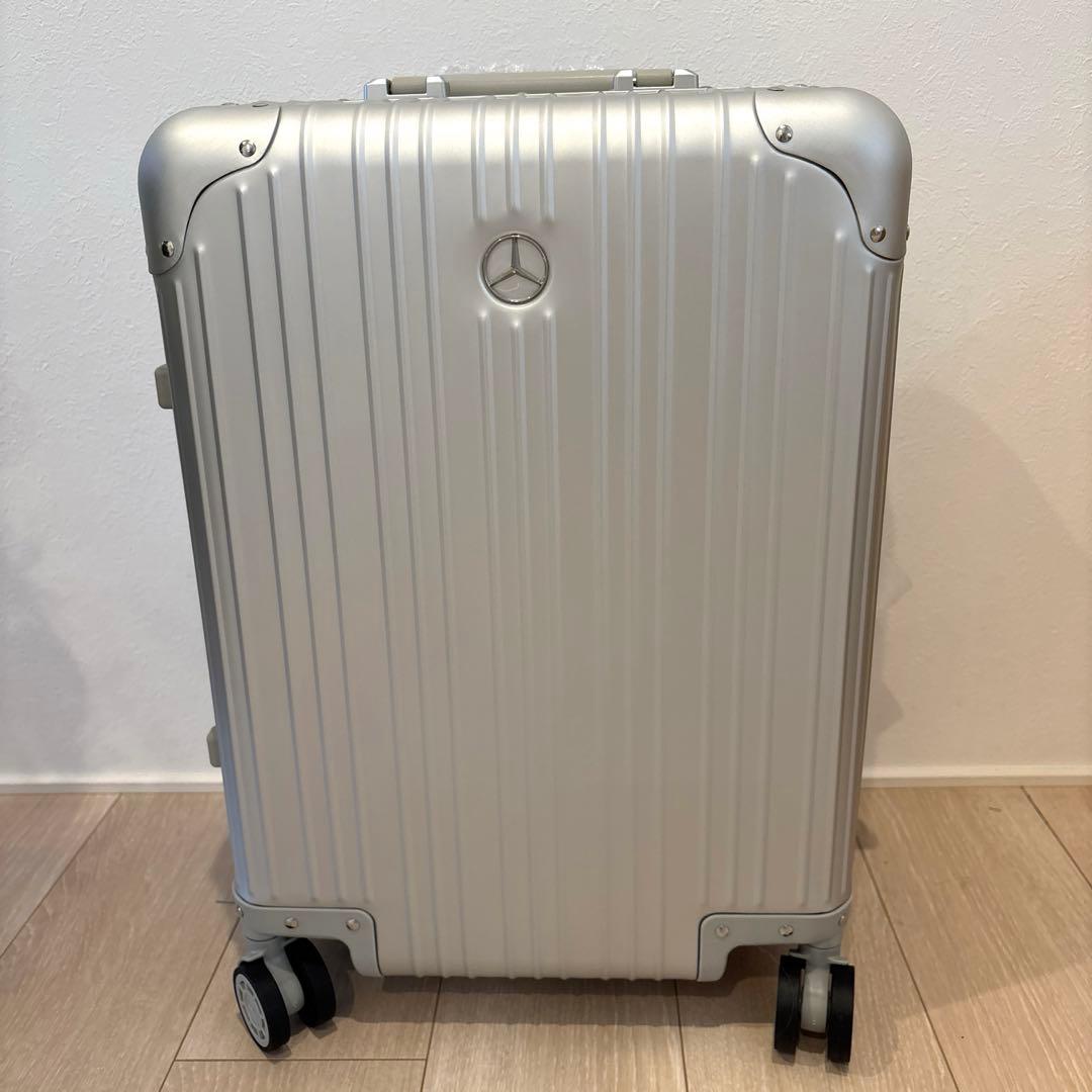 お値下げ‼️新品Mercedes Benz アルミキャリーTSAロック搭載32L