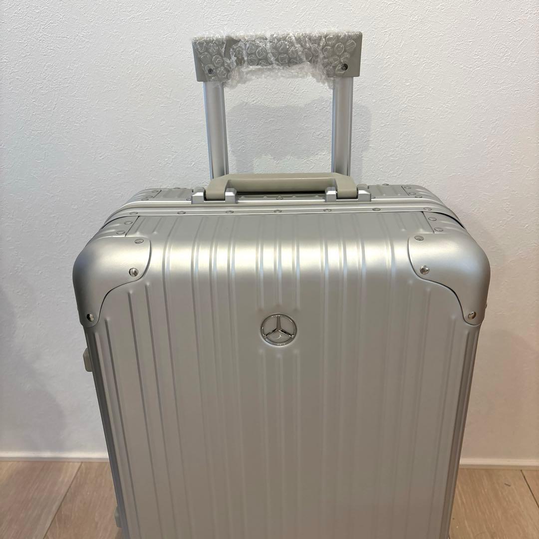 お値下げ‼️新品Mercedes Benz アルミキャリーTSAロック搭載32L