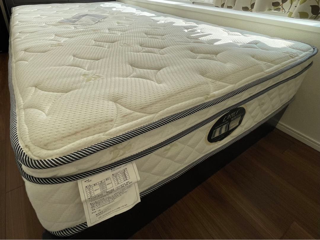スプリングマットレス セミダブル ホワイト美品