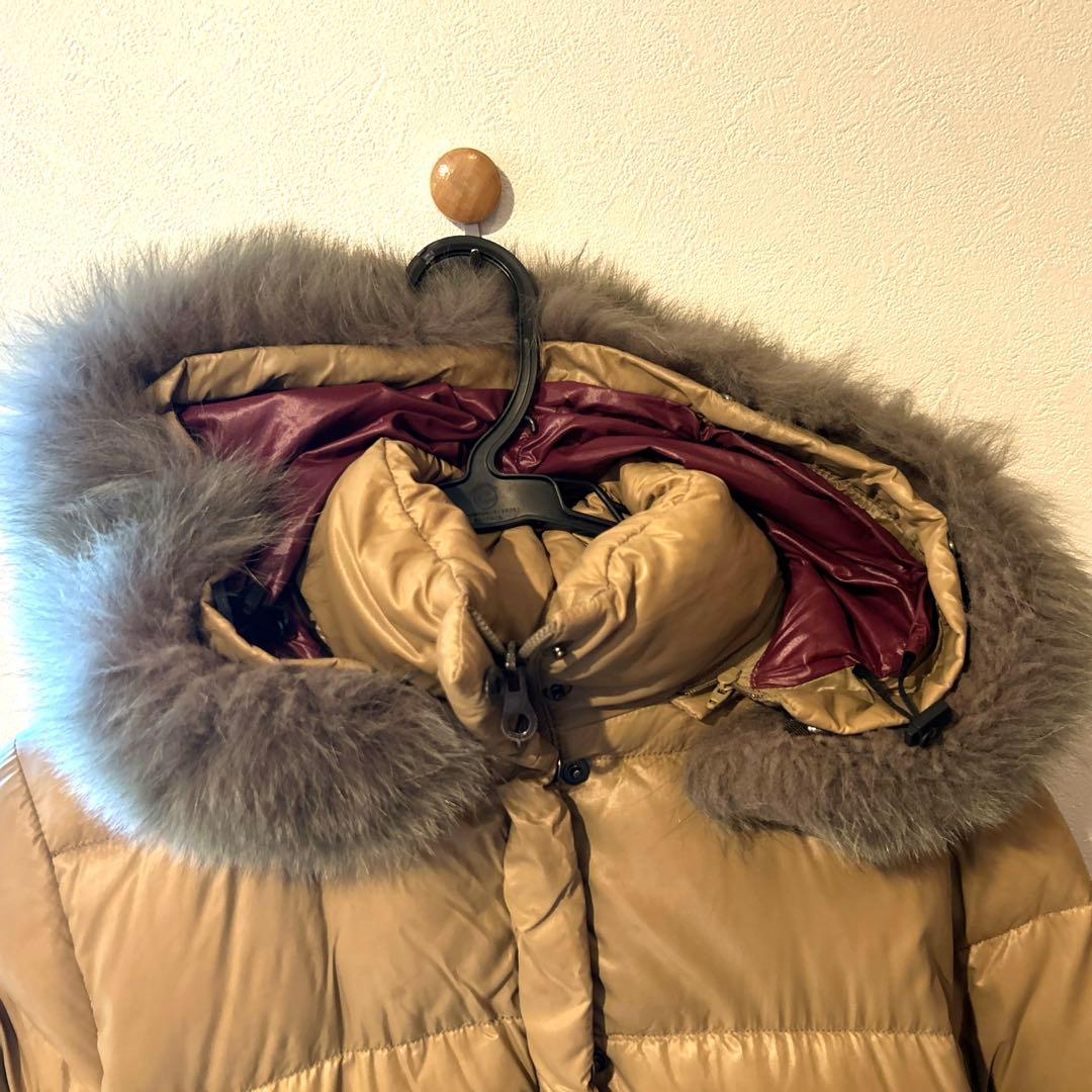 はなこ！DUVETICA デネブ ダウン(42)ベージュ　キャメル