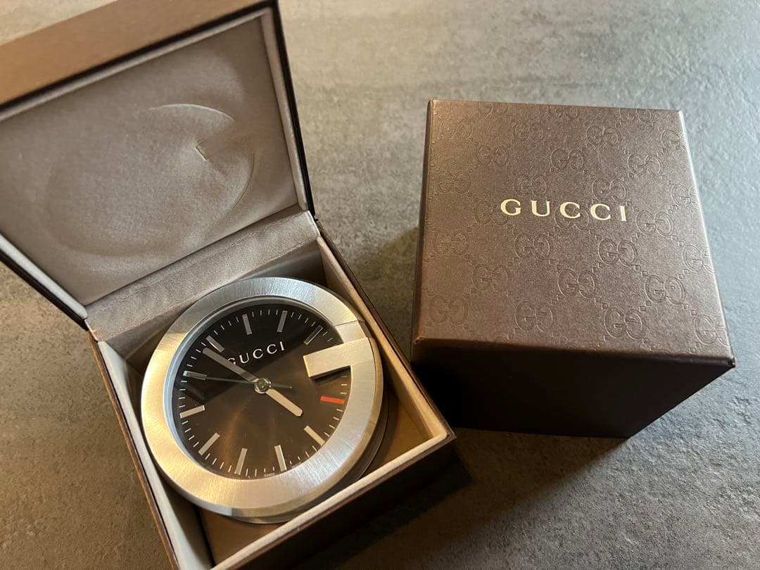 GUCCI アナログ置時計 ブラック