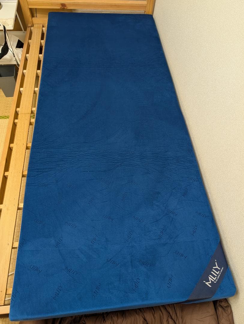 【未使用品】マシュマロ感　エムリリー 優反発 マットレス 厚11cmセミシングル