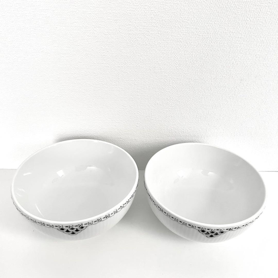 新品 ロイヤルコペンハーゲン ブラック レース ボウル15cmメガ フルーテッド