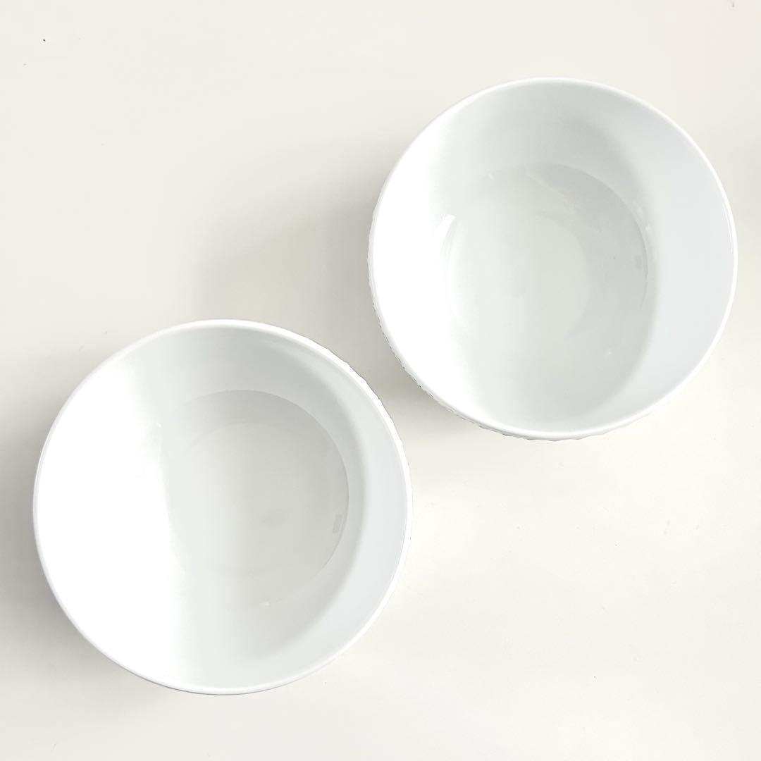 新品 ロイヤルコペンハーゲン ブラック レース ボウル15cmメガ フルーテッド