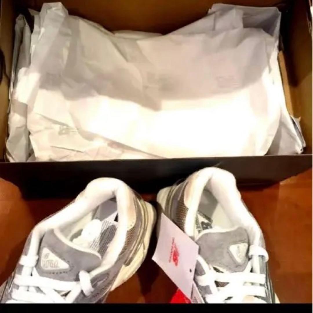 New Balance 9060スニーカー 正規品24200円