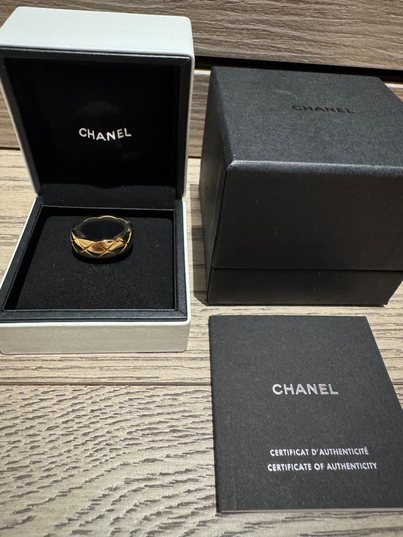 CHANEL ココクラッシュリング　ミディアム　YG #56