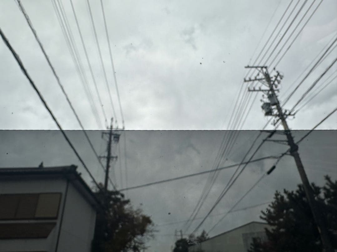 いすゞ07エルフワイド フロントスクリーン 中古350ミリ