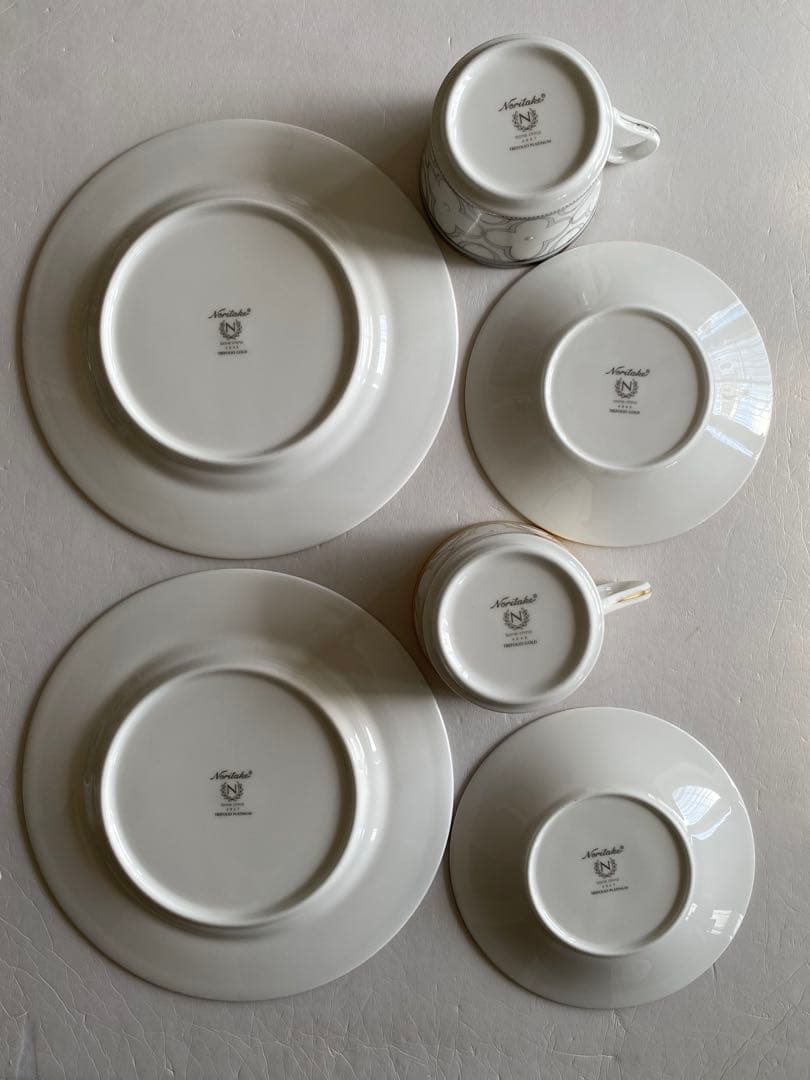 新品◆ノリタケ トレフォリオ ゴールド&プラチナ トリオ ペアセット