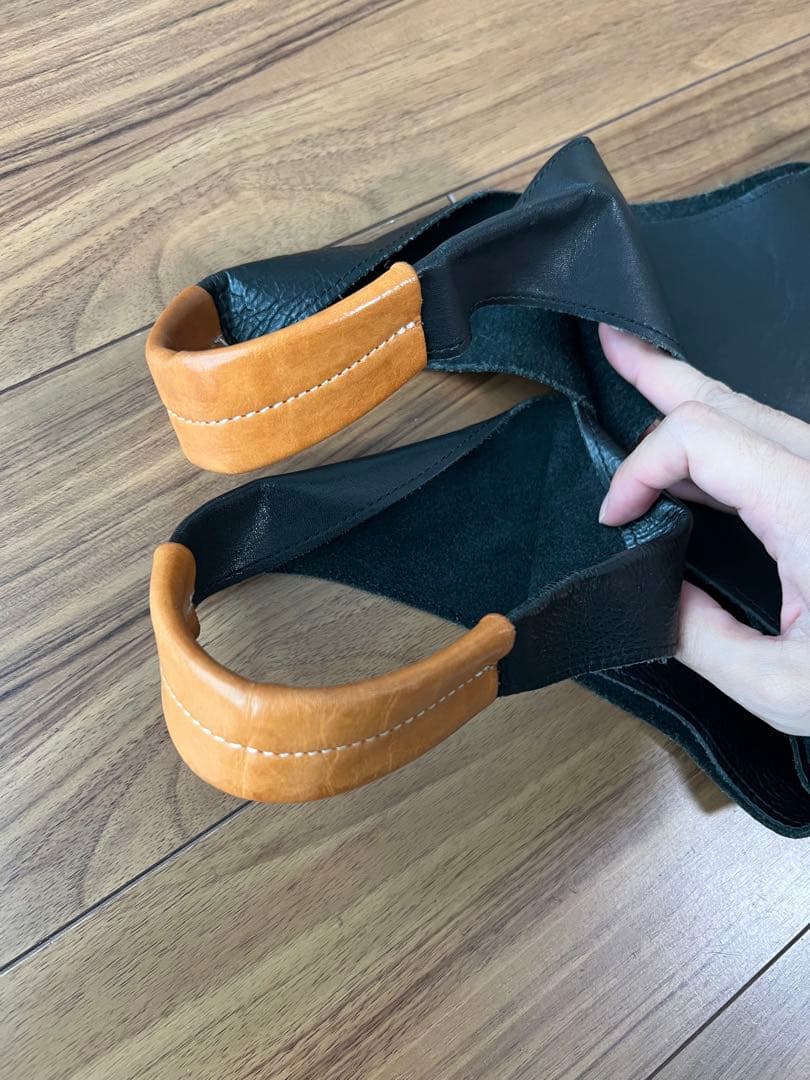 【希少】【united tokyo】カーフレザートート ブラック