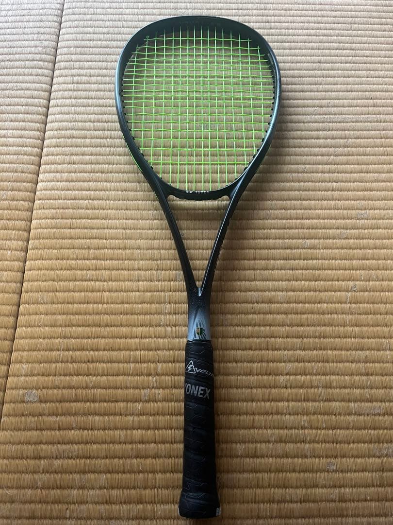 ヨネックス　ボルトレイジ8V UL2