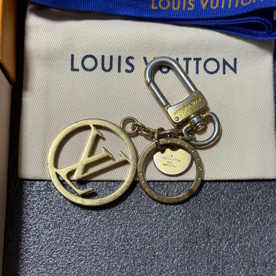 ルイビトン　キーホルダー　LOUIS VUITTON チャーム M68000