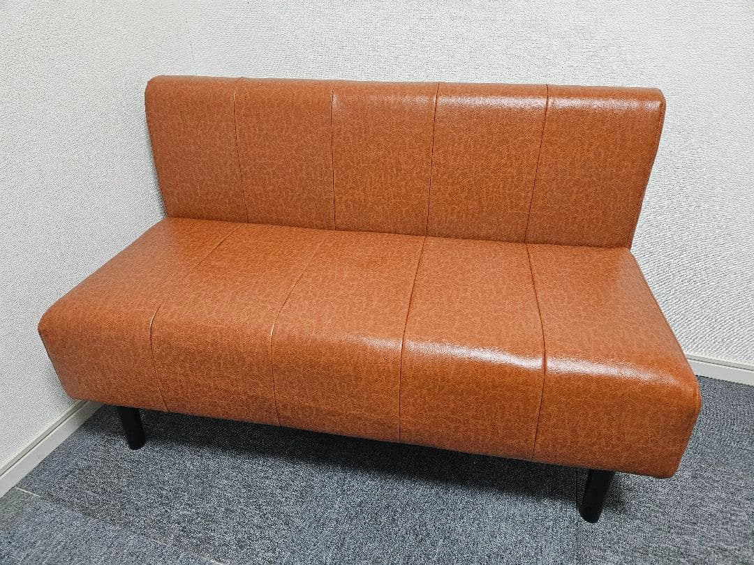 引取限定　ブラウン合成皮革2人掛けソファ　セルタン