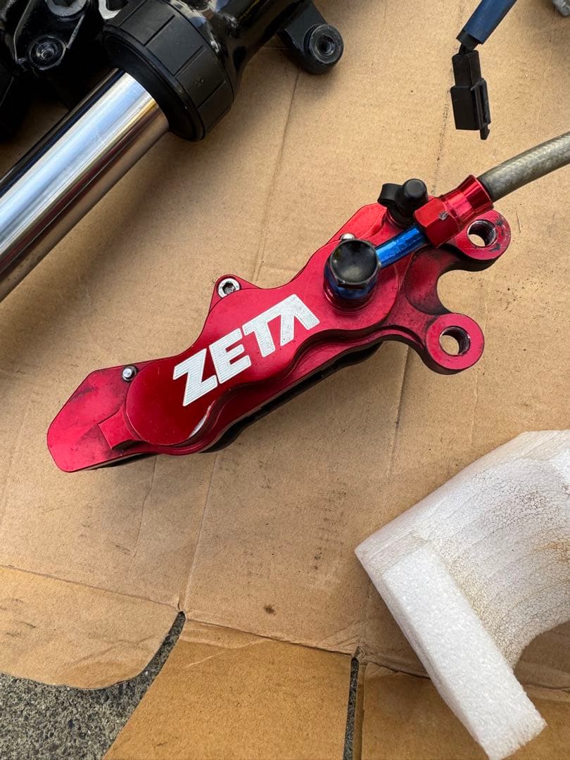 は*ん様 ZETA ブレーキキャリパー ワンオフ　40mm