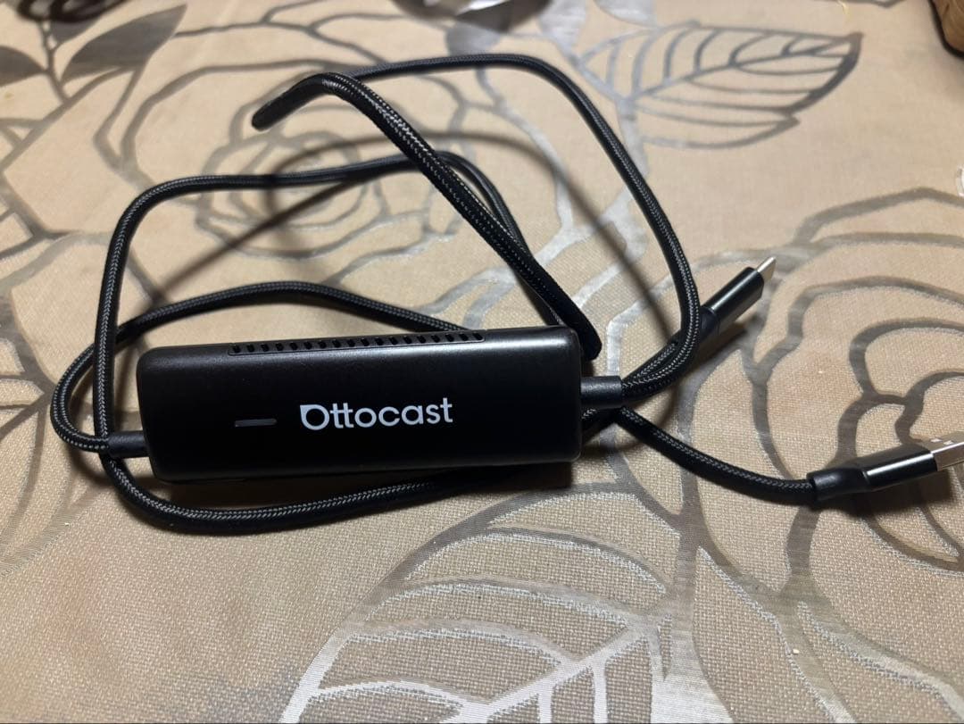 Ottocast MirrorTouch ワイヤレスCarPlayアダプター