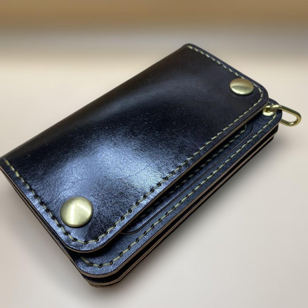 【無骨×上質】3層 丘染めブラック／ミドルトラッカーウォレット 折らずにお札収納