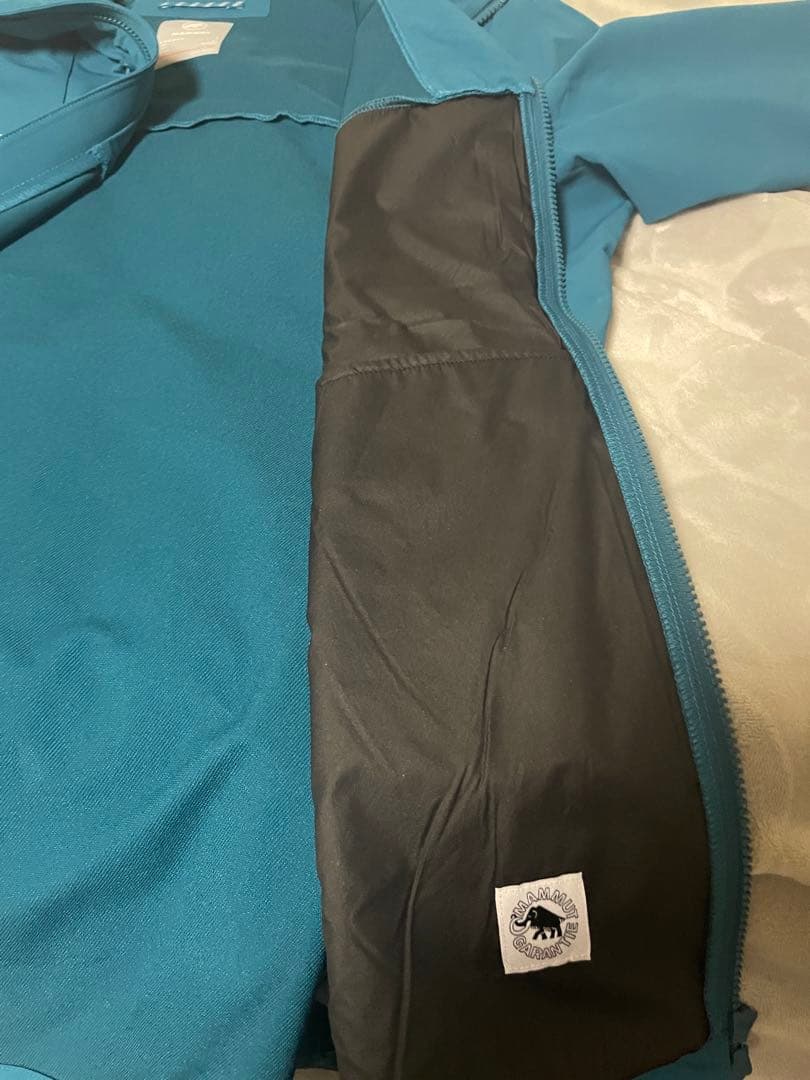 ジャケット・アウター Mammut Trekkers SO Hooded Jacket AF