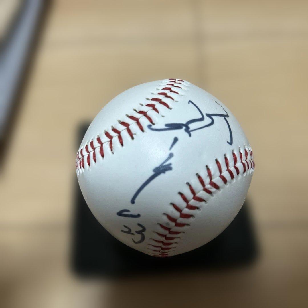 相川亮二　現DeNA監督サインボール