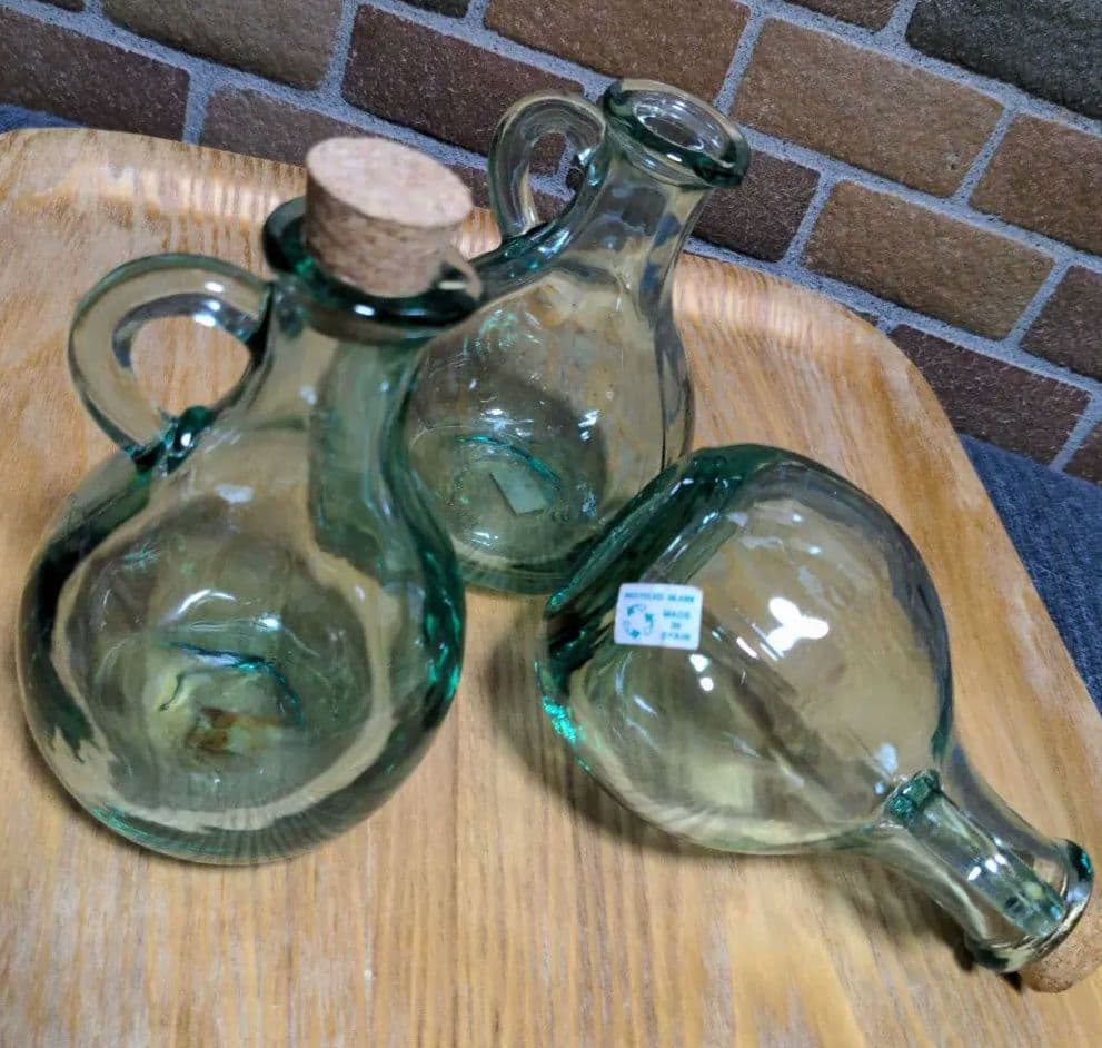 RECYCLED GLASS MADE IN SPAIN グリーン系ボトル3個