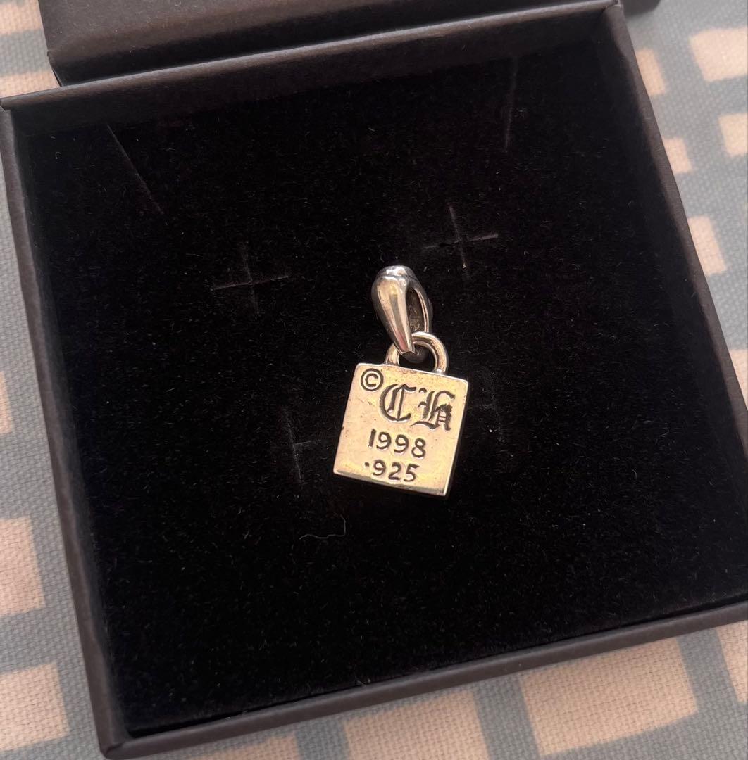 クロムハーツ　ペンダントトップ　フレームド　ネックレストップ