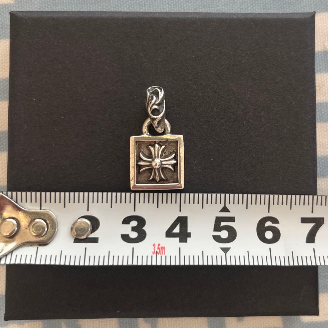 クロムハーツ　ペンダントトップ　フレームド　ネックレストップ